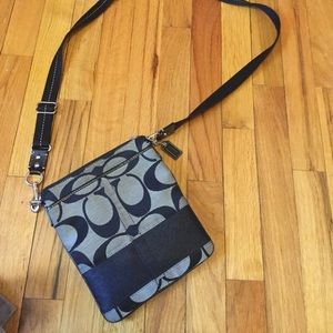 Signature Coach Crossbody